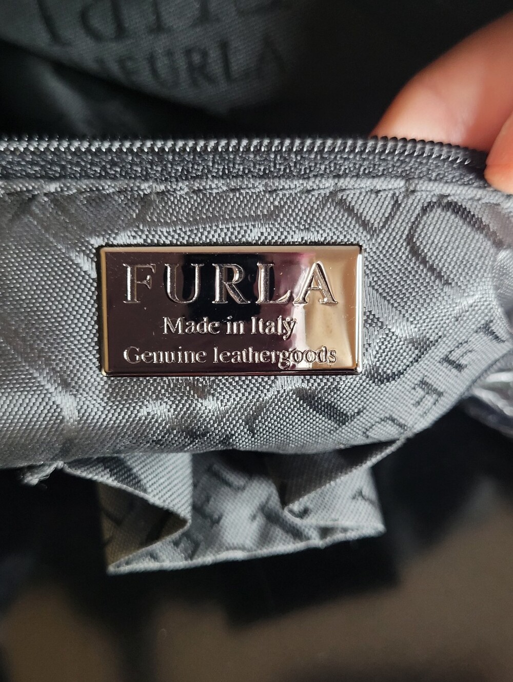 Furla croc embossed tote bag - Picture 13 of 14